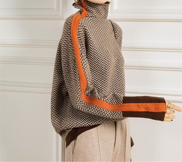 Eleonore - Luxury Chevron Turtleneck