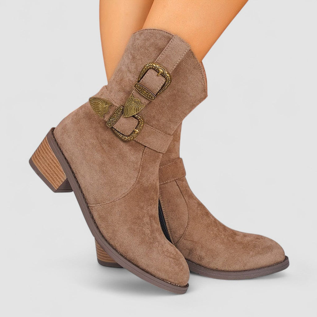 Lea western boots in soft suede with classic embroidery