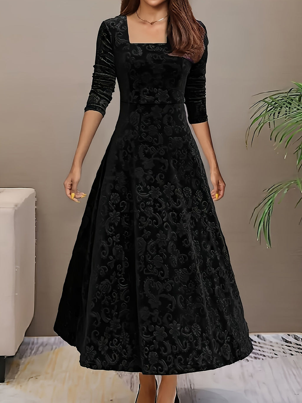 Dorothy | Patterned Square-Neck Maxi Dress