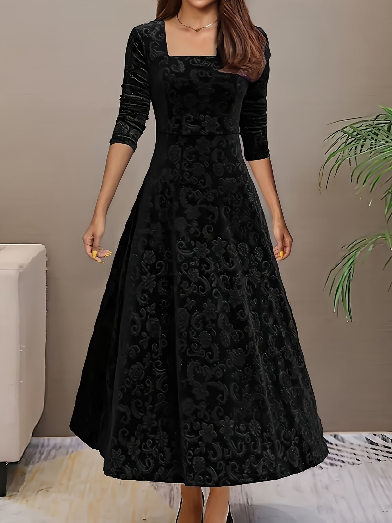 Dorothy | Patterned Square-Neck Maxi Dress