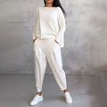 Avenn women comfortable two-piece set in sleek casual design