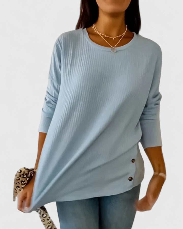 Manon - Elegant Crew Top