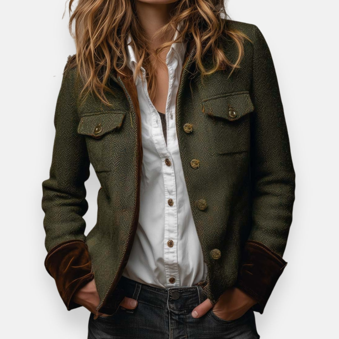 Della - Elegant Jacket