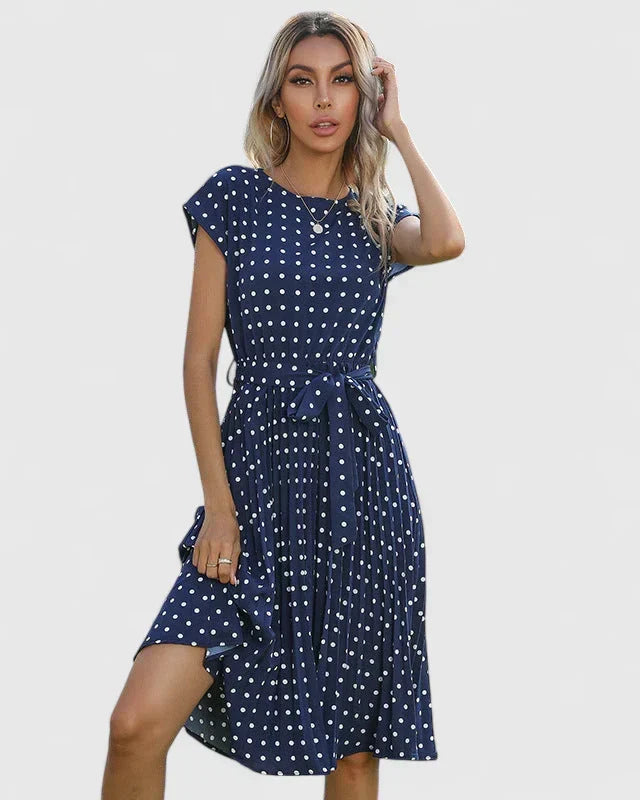 Astrid - Lightweight Classic Elegance Top