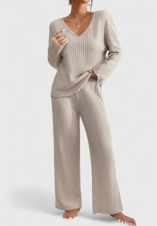 Addison comfortable knit loungewear set with wide-leg trousers