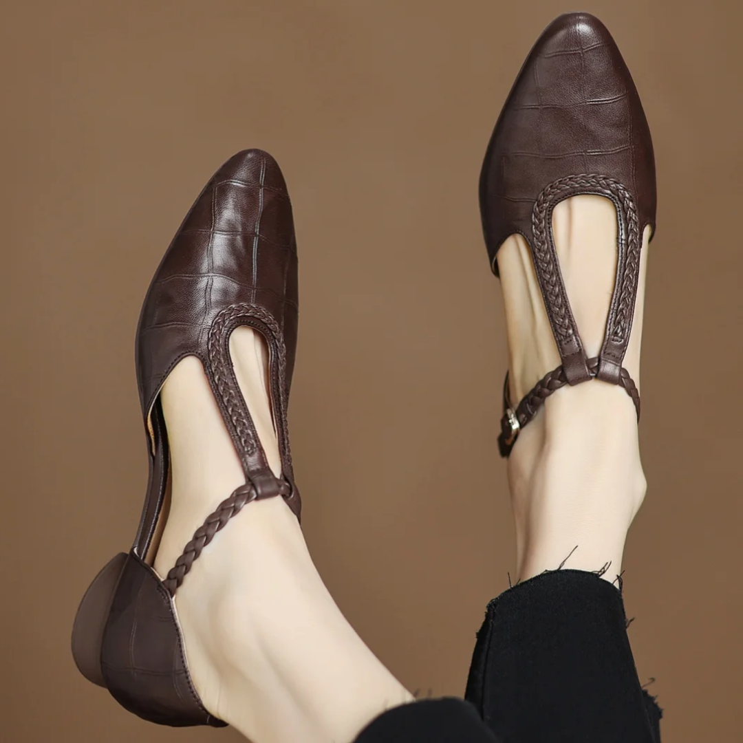 Inès - Metallic Buckle T-Strap Leather Mary Janes
