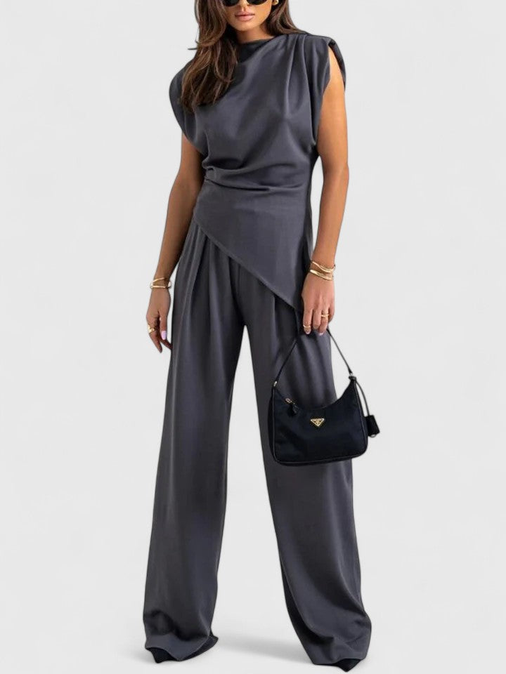 Sharon - Elegant Sleeveless Set