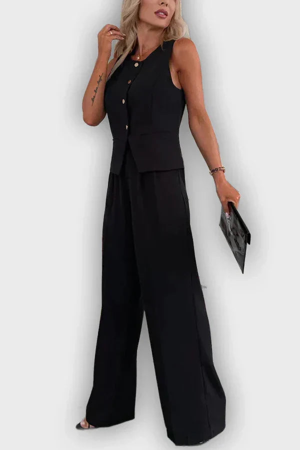 Hailiegh - Sophisticated Button-Front Set