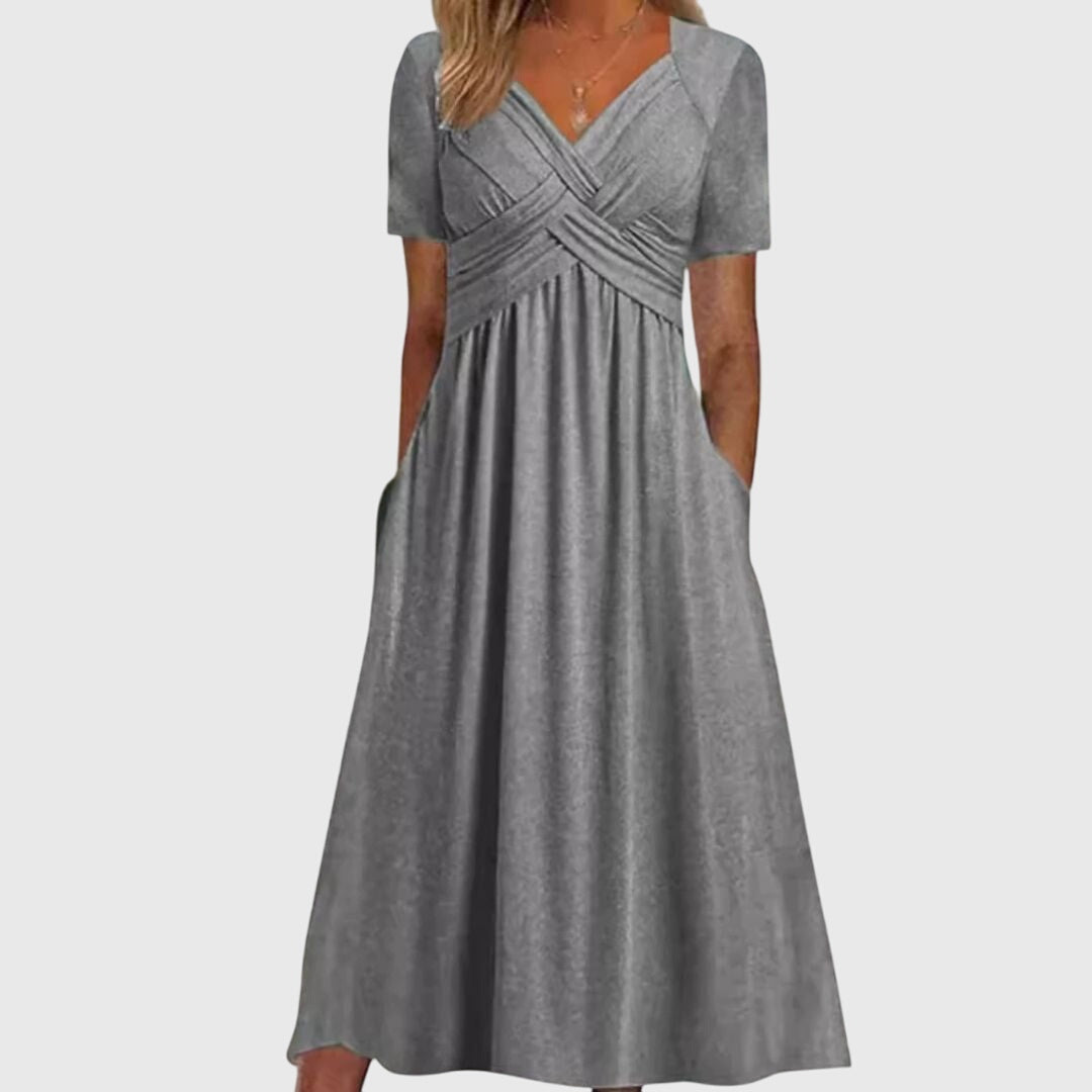 Amanda | Curve-Defining Formal Dress