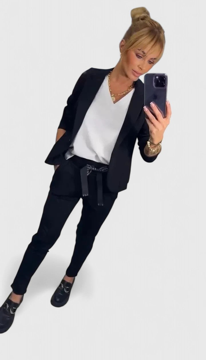 Kina - Elegant Blazer and Jogger Set