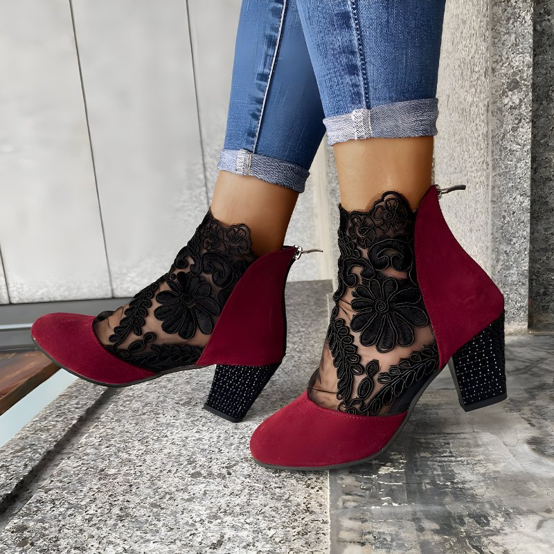 Lynora - Support Heels