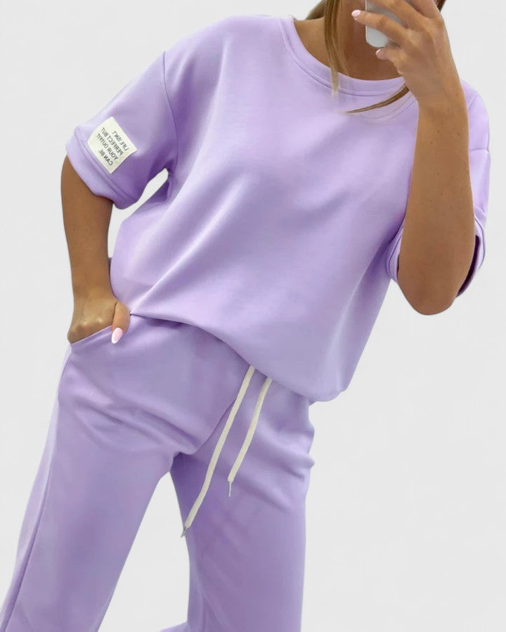 Gloria - Comfortable Half-Sleeve & Trouser Set