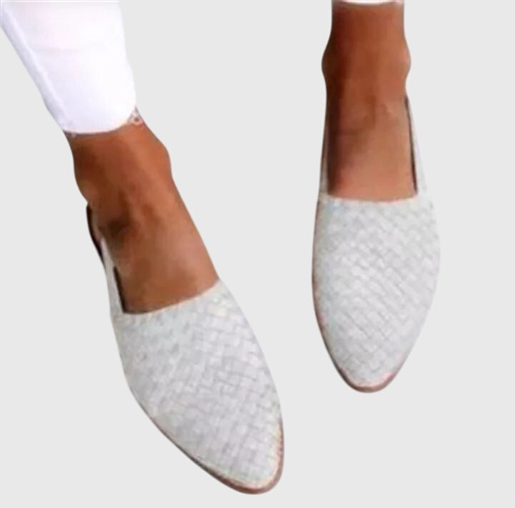 Selene Cushioning Sandals