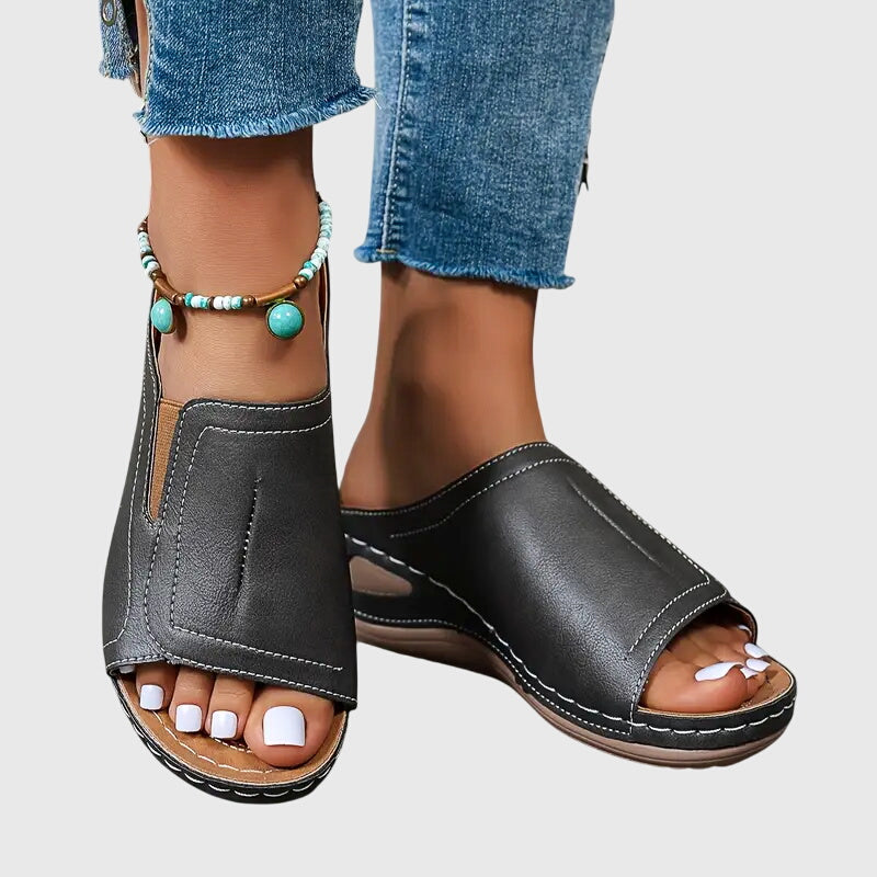 Aretha ergonomic profile support sandals