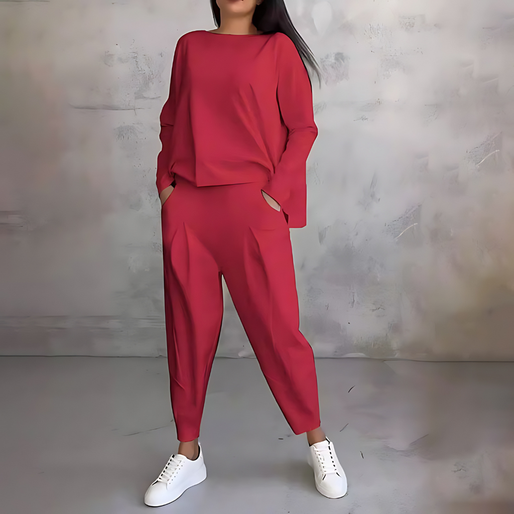 Avenn Comfortable Two-Piece Set