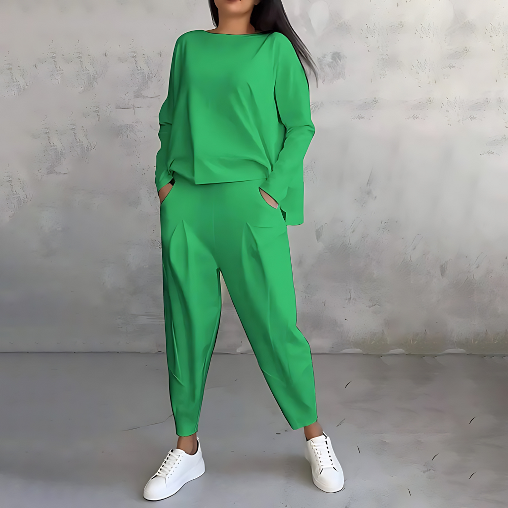 Avenn Comfortable Two-Piece Set