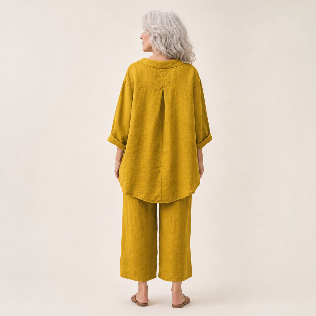 Samantha - Timeless Blouse