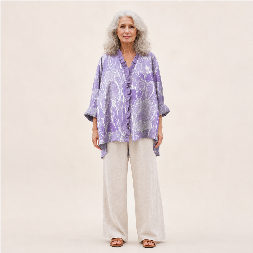 Lara - Timeless Blouse
