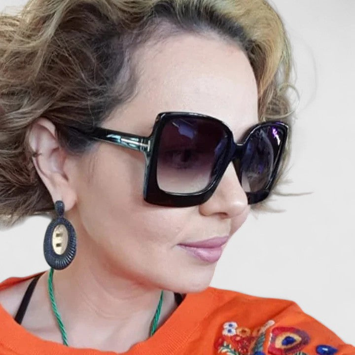 Kynzlee - Elegant Sunglasses