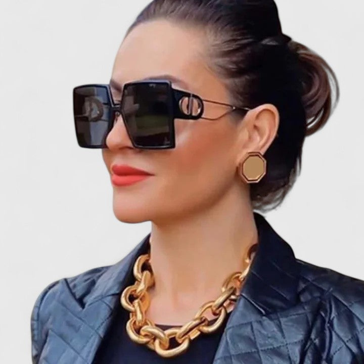 Bryelle elegant oversized D-frame sunglasses