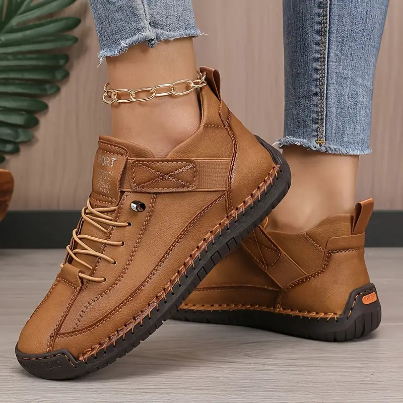 Elise - Comfortable Sneakers
