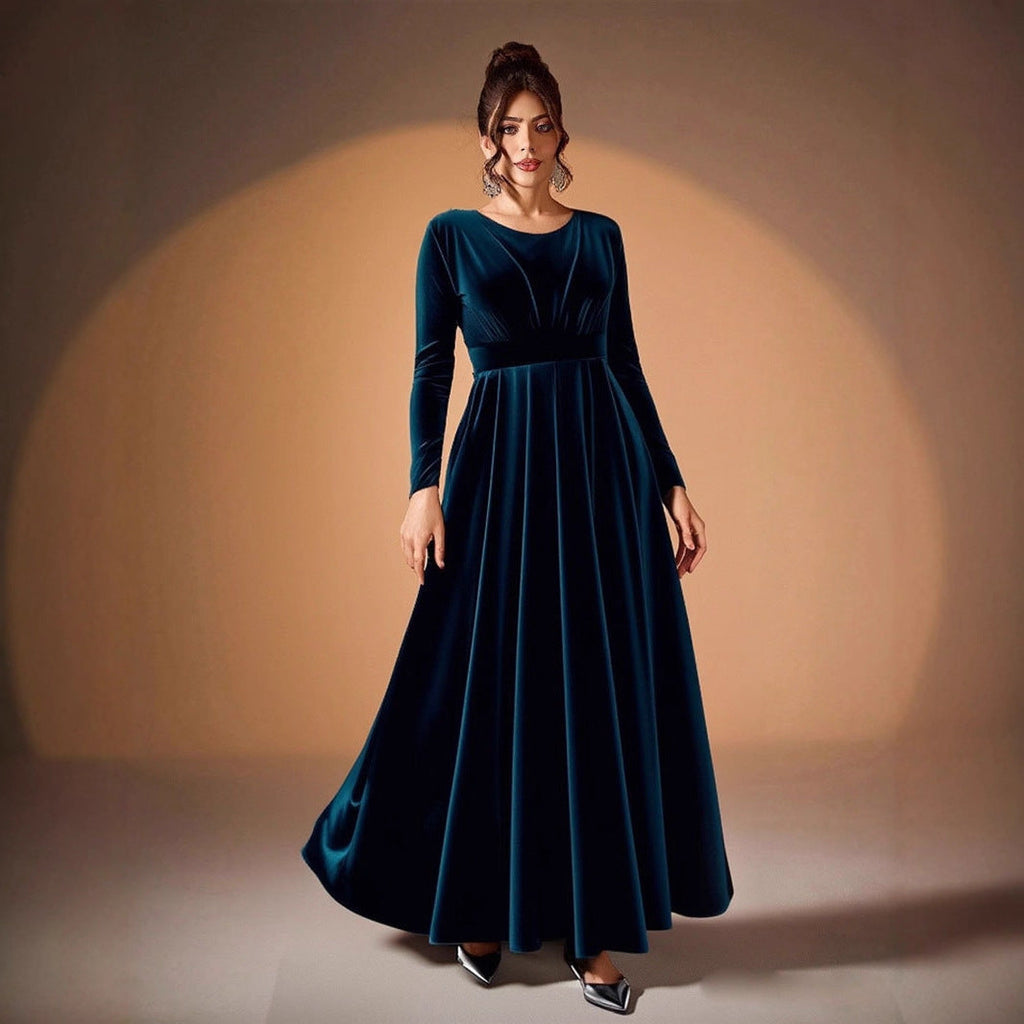 Beatrice Round-Neck Long Sleeve Velvet Maxi Dress