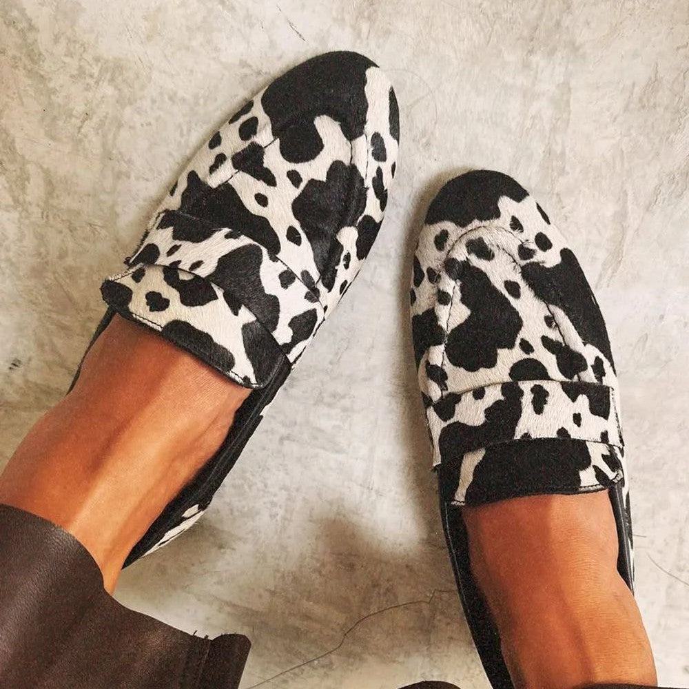 Darcy - Playful Monochrome Loafers
