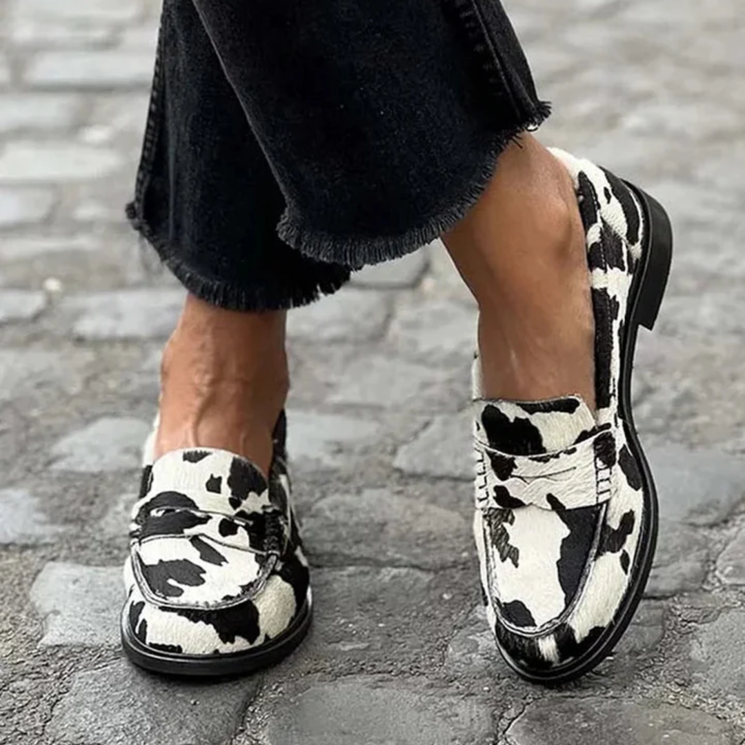 Claria - Chic Patterned Loafers