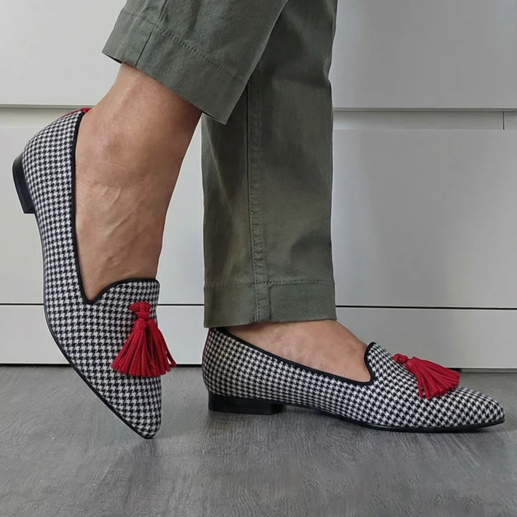 Sasha - Classic Fringe Shoes