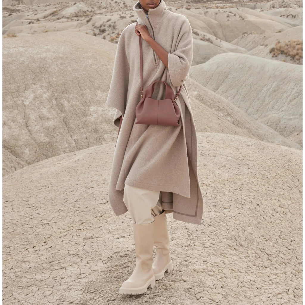 Herita - Elegant Travel Bag