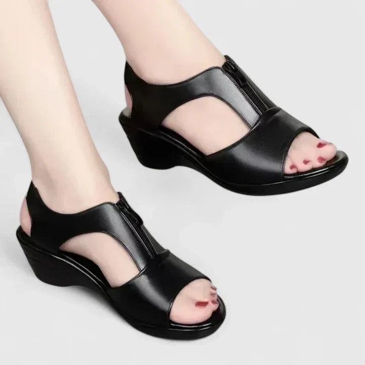 Nerisse - Elegant Sandals