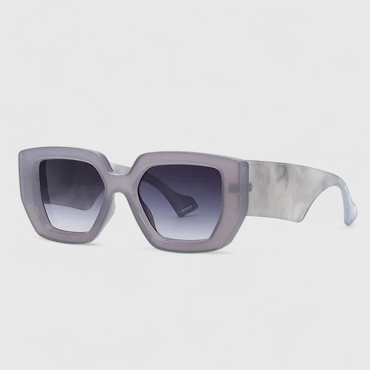 Jossalyn - Elegant Sunglasses