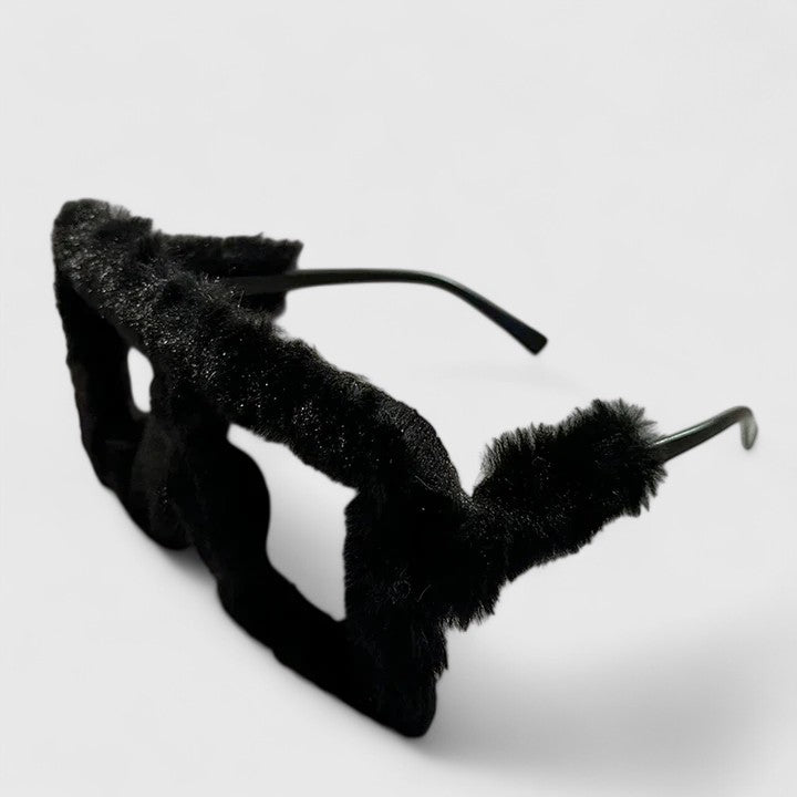 Kambriah - Elegant Sunglasses