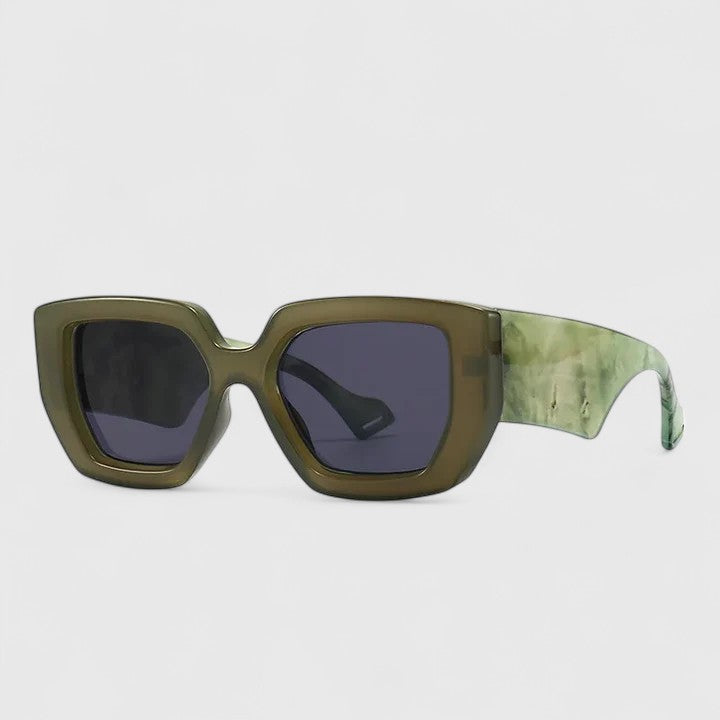 Jossalyn - Elegant Sunglasses