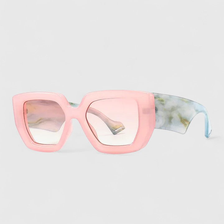 Jossalyn - Elegant Sunglasses