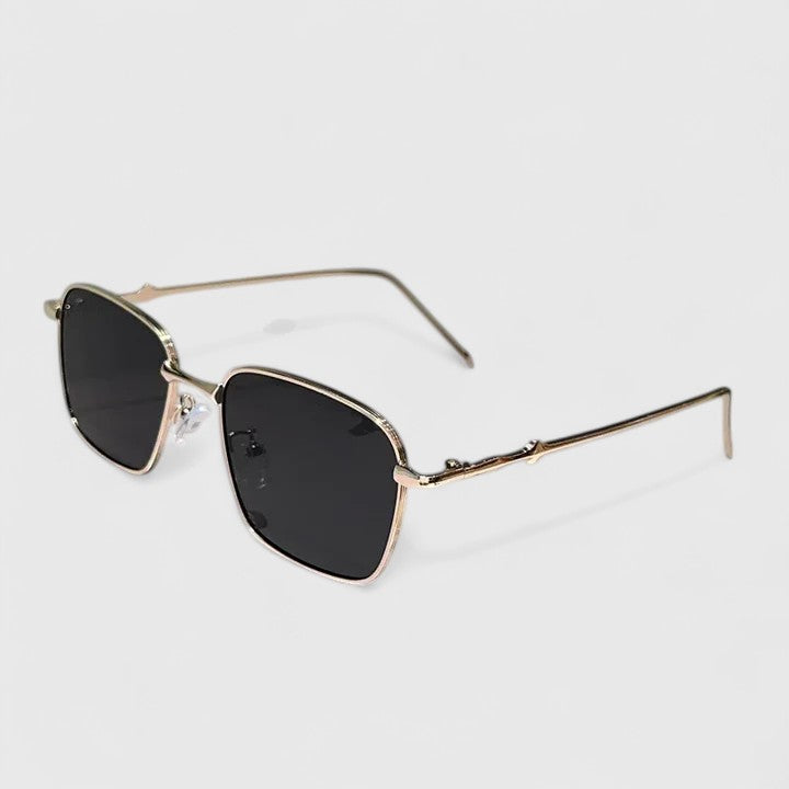 Raygynn - Elegant Sunglasses