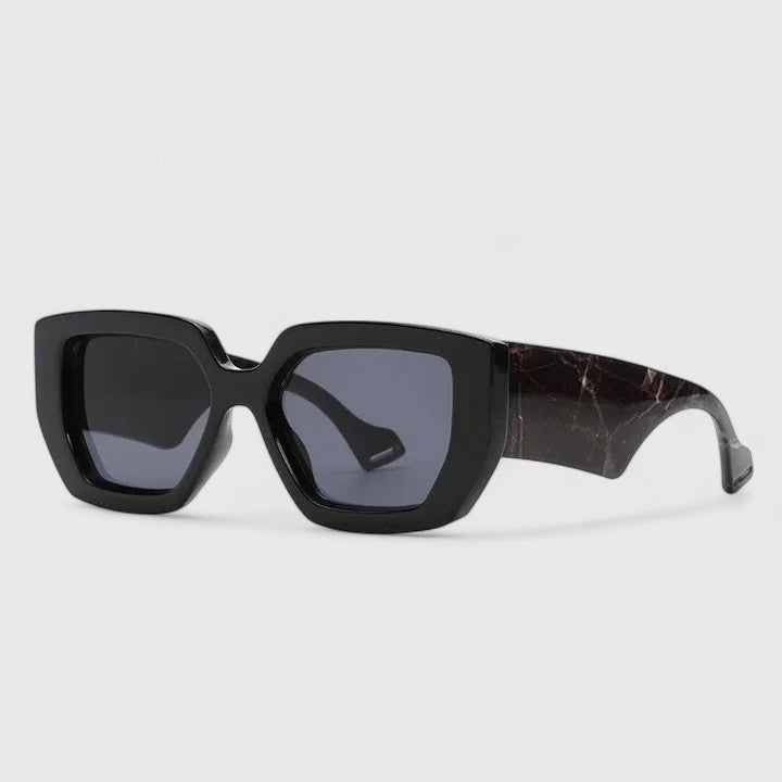 Jossalyn - Elegant Sunglasses