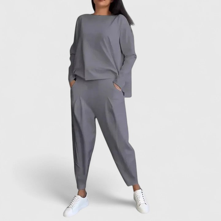 Ingrid - Comfortable Two-Piece Set
