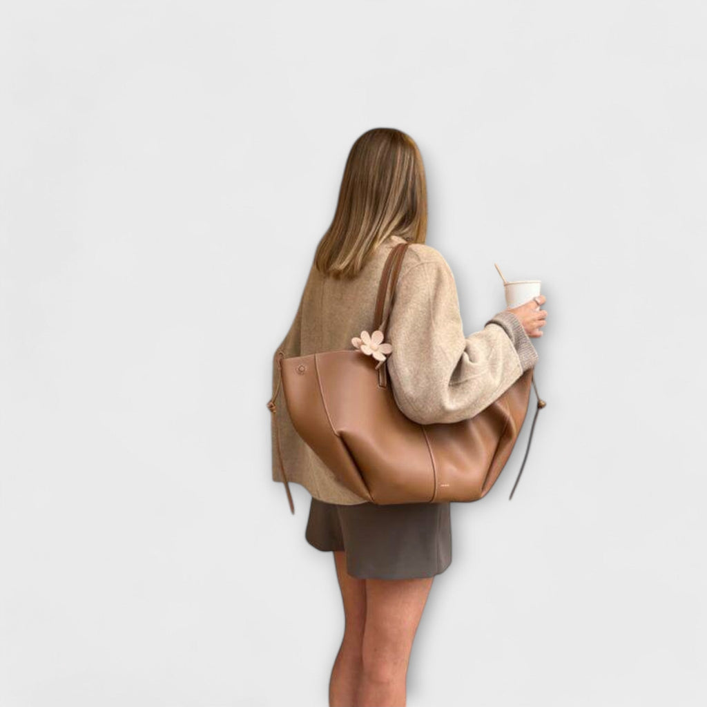 Ariane - Vintage Tote Bag