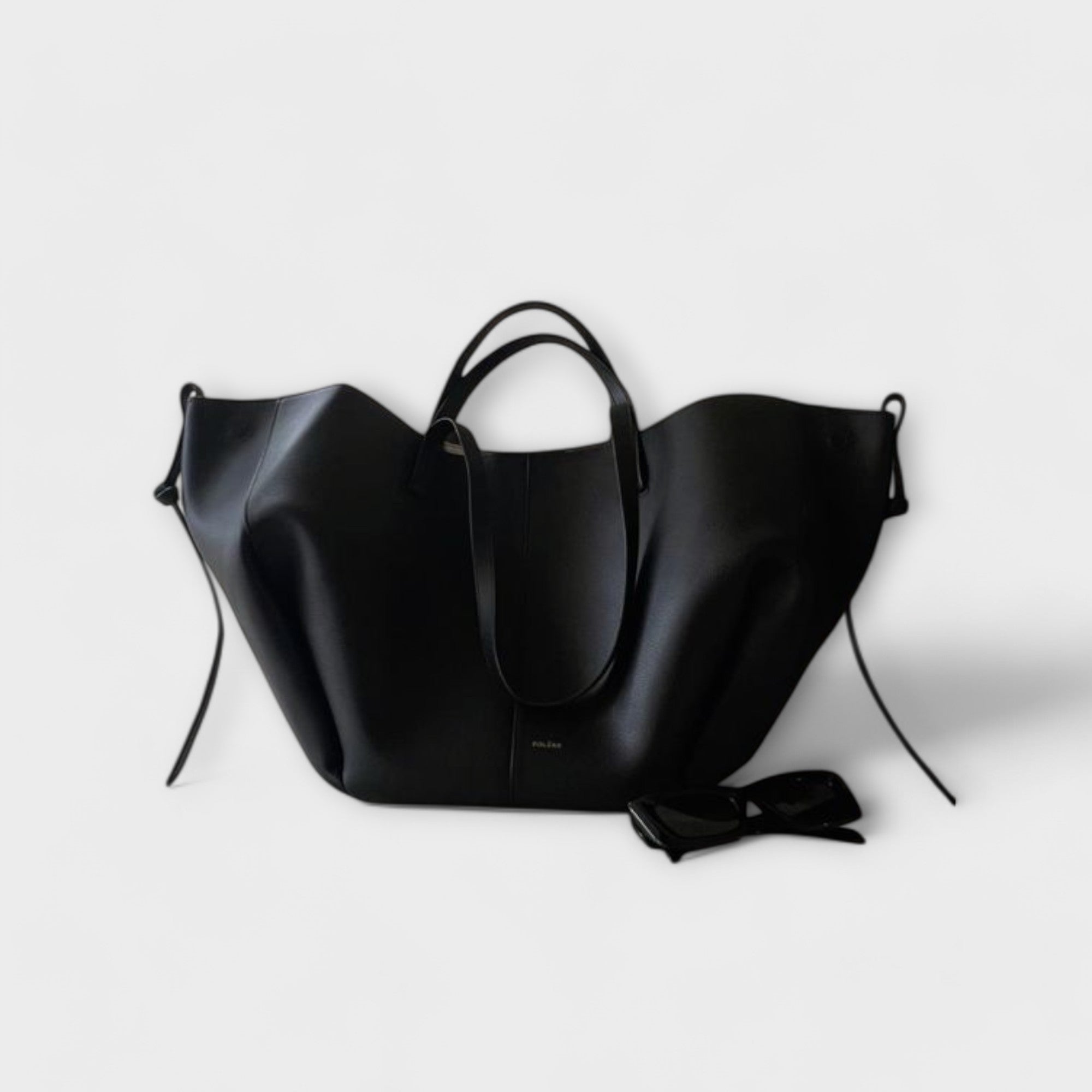 Ariane - Vintage Tote Bag