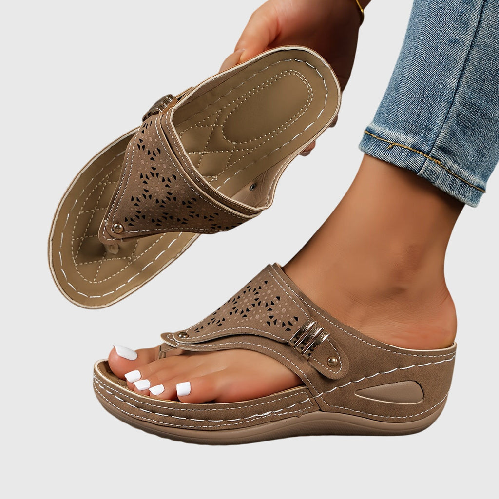 Livia - Comfort Striped Sandals
