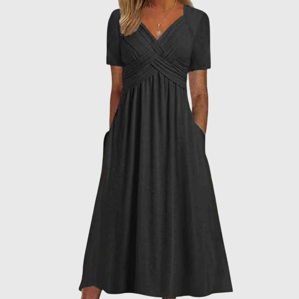 Amanda | Curve-Defining Formal Dress