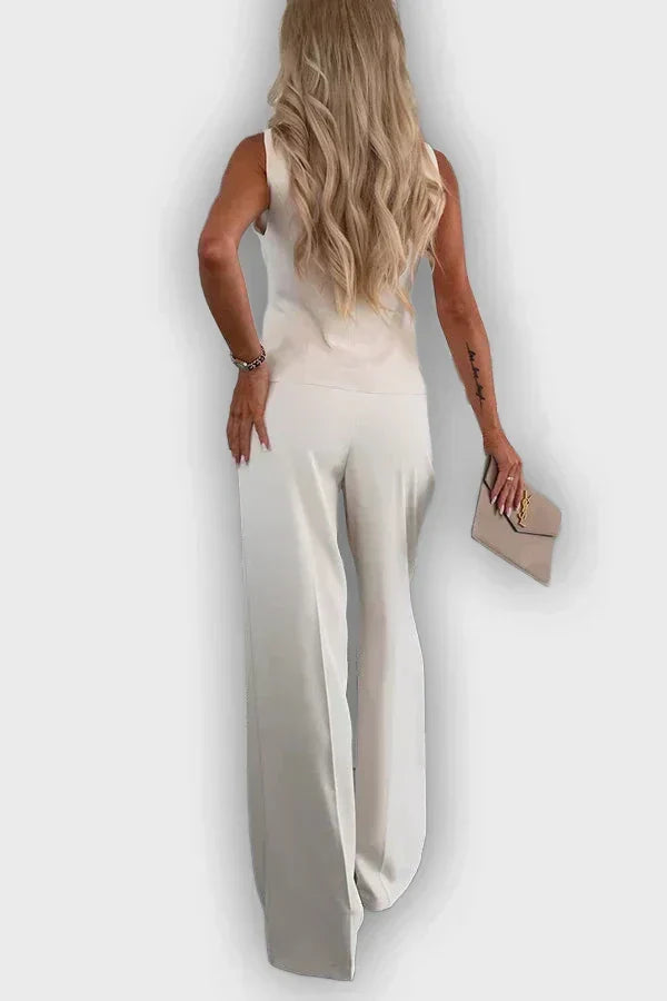 Hailiegh - Sophisticated Button-Front Set