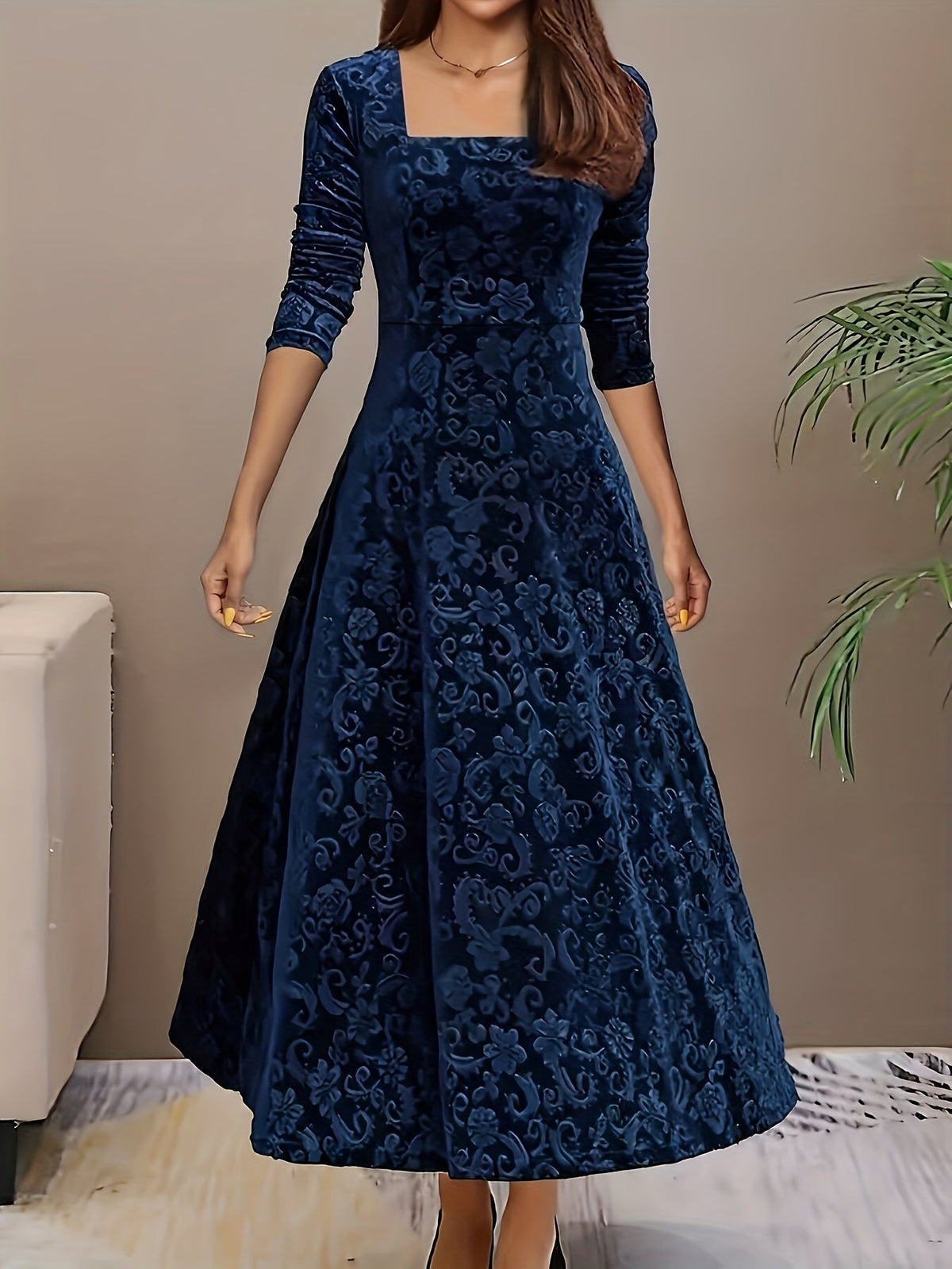 Dorothy | Patterned Square-Neck Maxi Dress