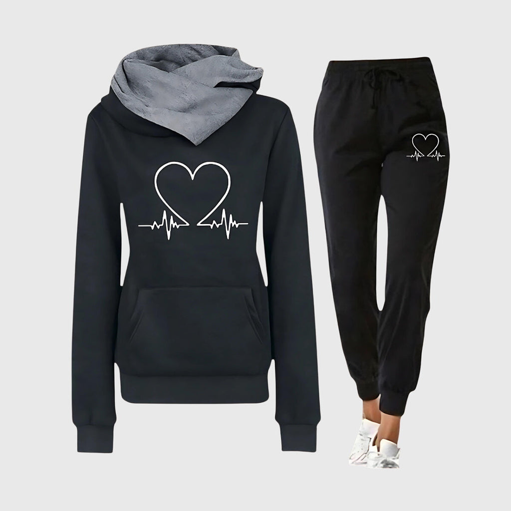 Heartbeat - Cozy Printed Tracksuit