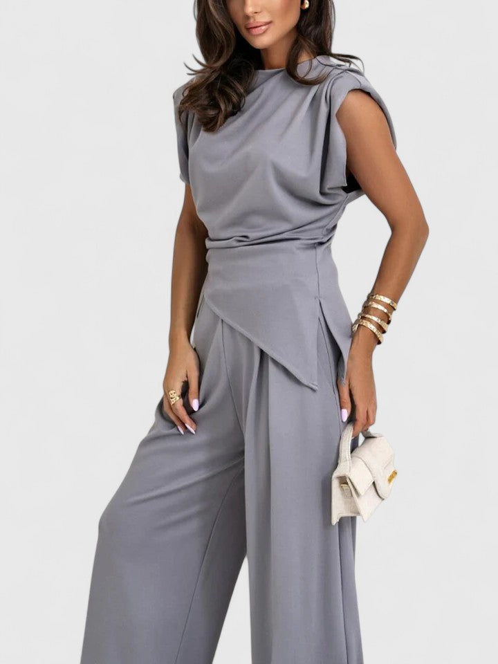 Sharon - Elegant Sleeveless Set