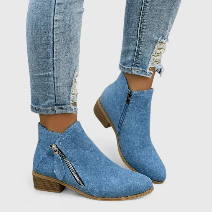 Chloe classic leather boots in vintage style with supportive soles