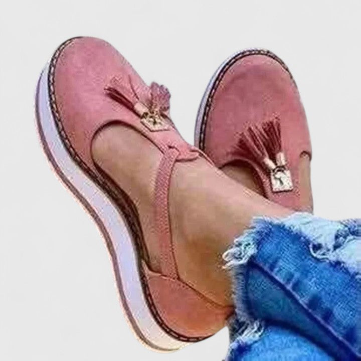 Kelsea Outdoor Walking Sandals