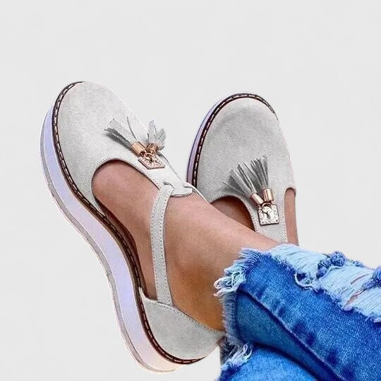 Kelsea Outdoor Walking Sandals