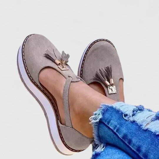 Kelsea Outdoor Walking Sandals